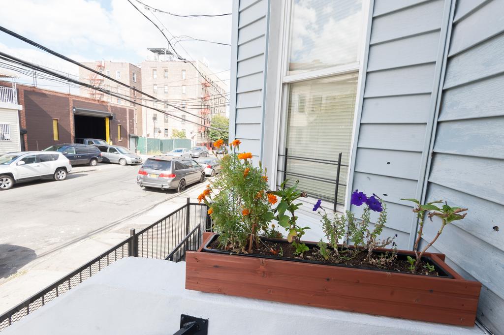 Studio And 1 Bedroom Apartments - Bronx New York Esterno foto