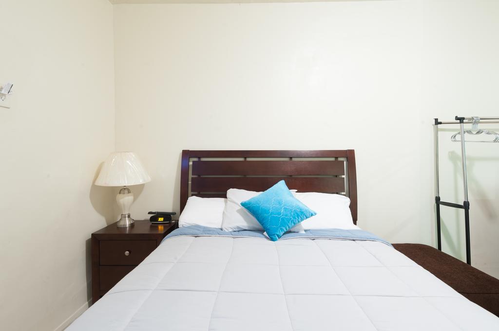 Studio And 1 Bedroom Apartments - Bronx New York Esterno foto