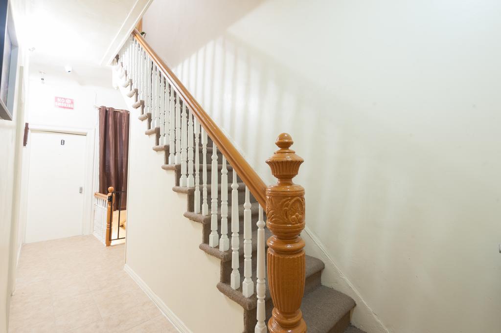 Studio And 1 Bedroom Apartments - Bronx New York Esterno foto