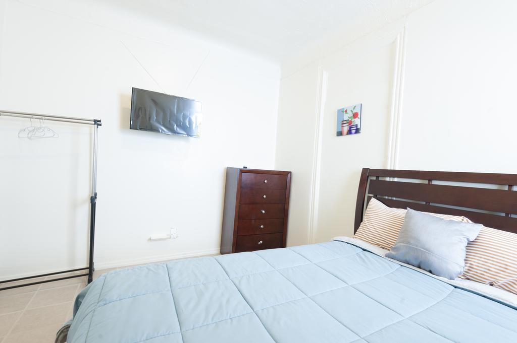 Studio And 1 Bedroom Apartments - Bronx New York Esterno foto