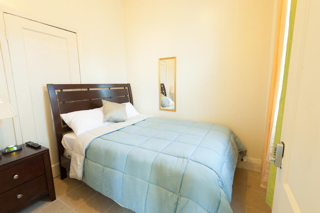 Studio And 1 Bedroom Apartments - Bronx New York Esterno foto